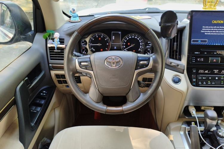 Used Toyota Land Cruiser  Steering Wheel