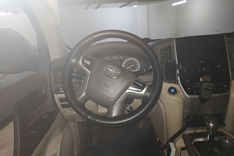 Used Toyota Land Cruiser  Steering Wheel