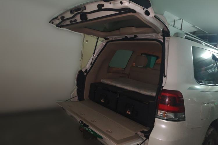 Used Toyota Land Cruiser 2019 4.0L GX-R 5-Seater Parallel Import Trunk