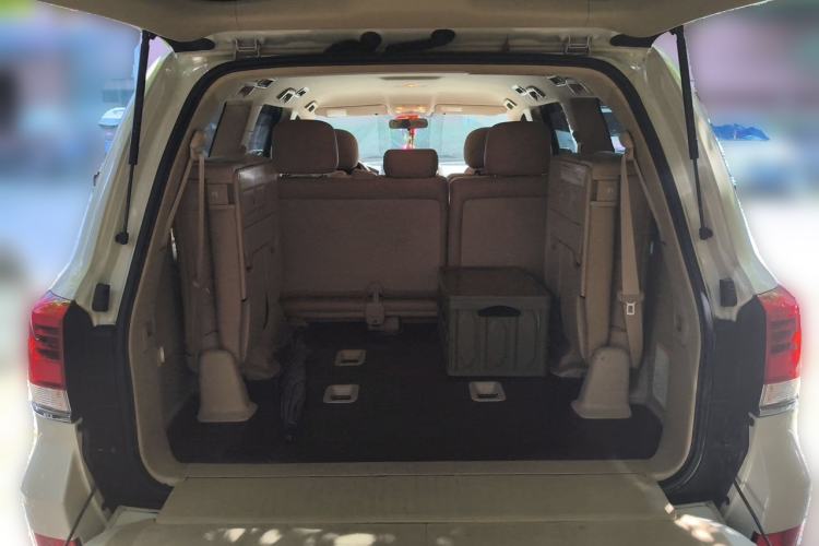 Used Toyota Land Cruiser  Trunk