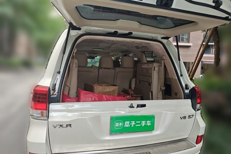 Used Toyota Land Cruiser  Trunk