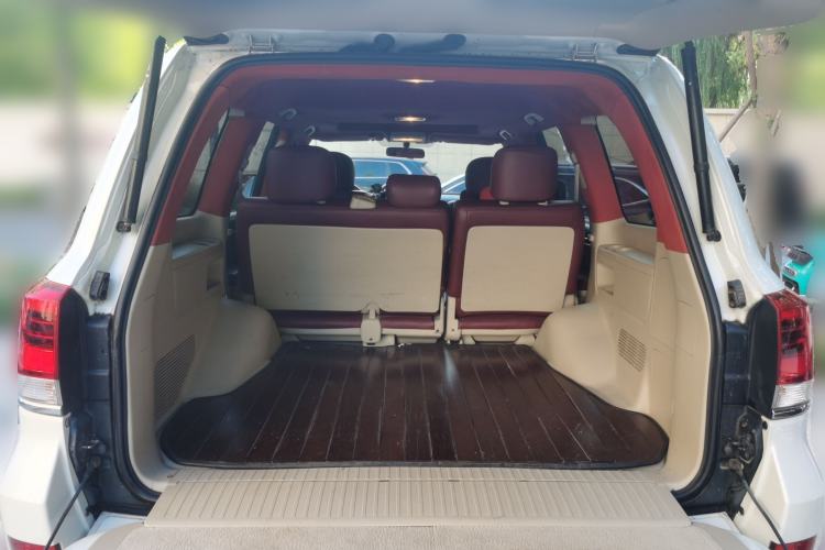 Used Toyota Land Cruiser  Trunk