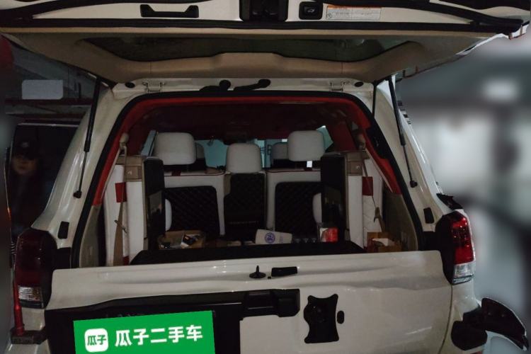 Used Toyota Land Cruiser  Trunk