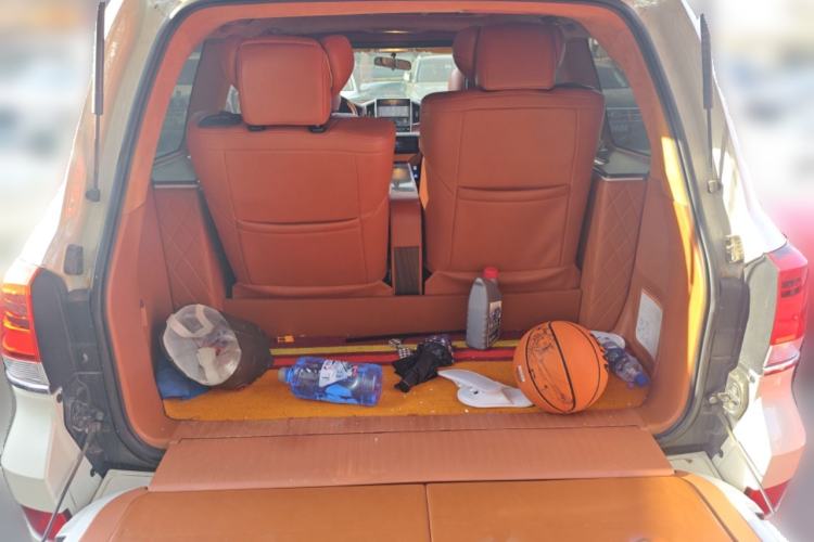 Used Toyota Land Cruiser  Trunk