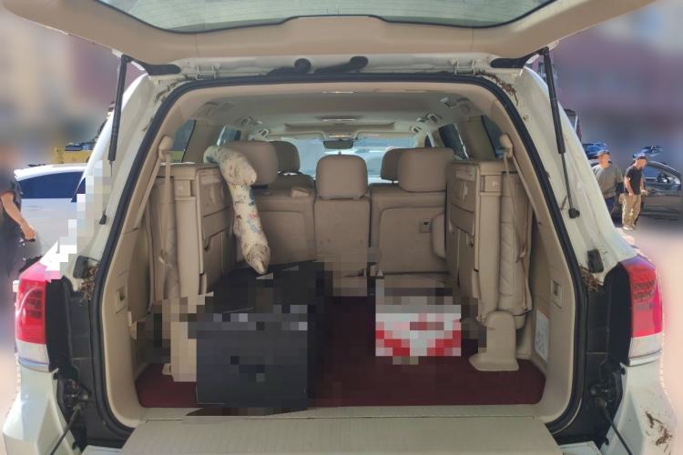 Used Toyota Land Cruiser  Trunk