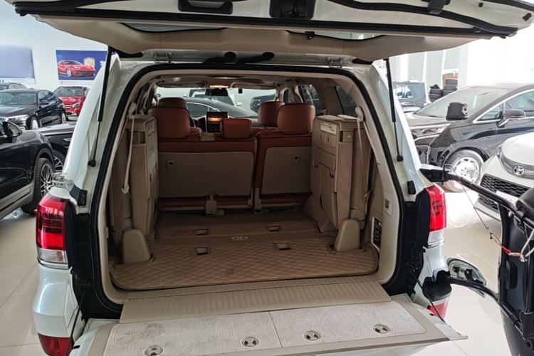 Used Toyota Land Cruiser 2019 4.0L GX-R 7 Seats Parallel Import Trunk