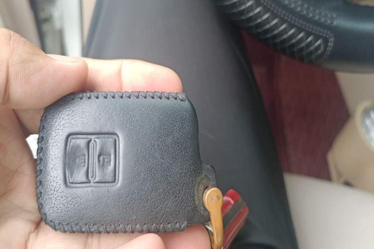 Used Toyota Land Cruiser  Vehicle Key