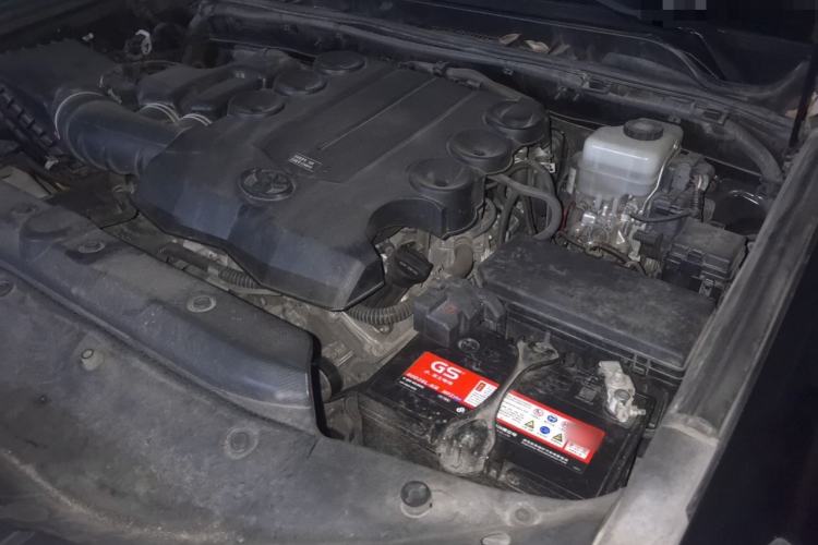 Used Toyota Land Cruiser  Engine Bay Left