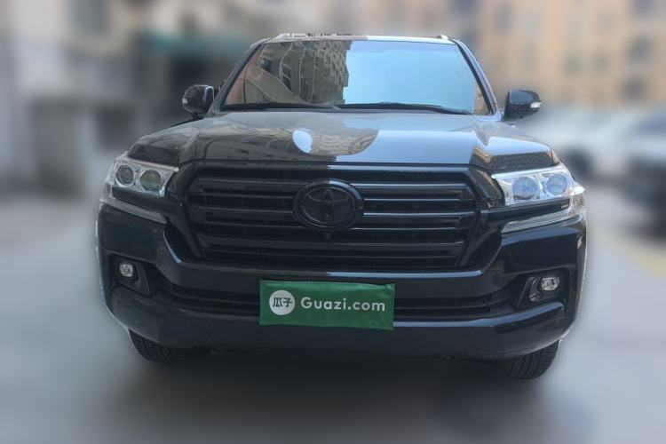 Used Toyota Land Cruiser  Front