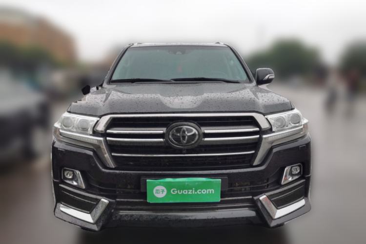 Used Toyota Land Cruiser  Front