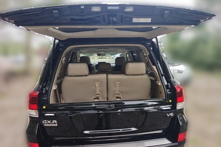 Used Toyota Land Cruiser  Trunk
