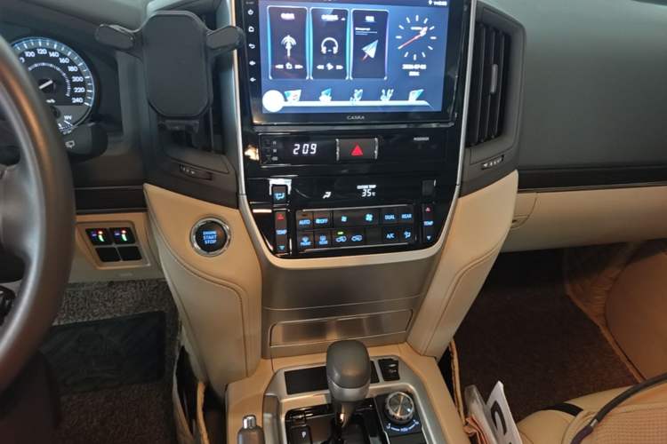 Used Toyota Land Cruiser  Audio And AC Panel