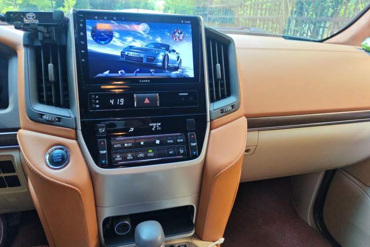 Used Toyota Land Cruiser  Audio And AC Panel