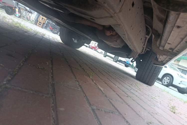 Used Toyota Land Cruiser  Chassis Front Left