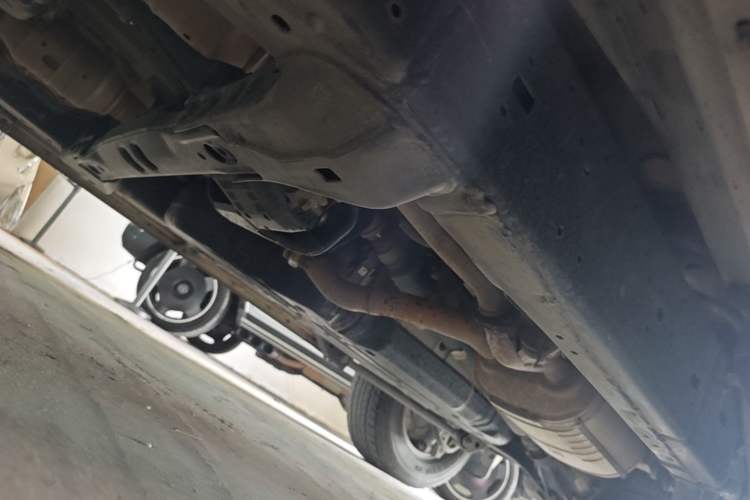 Used Toyota Land Cruiser  Chassis Front Left