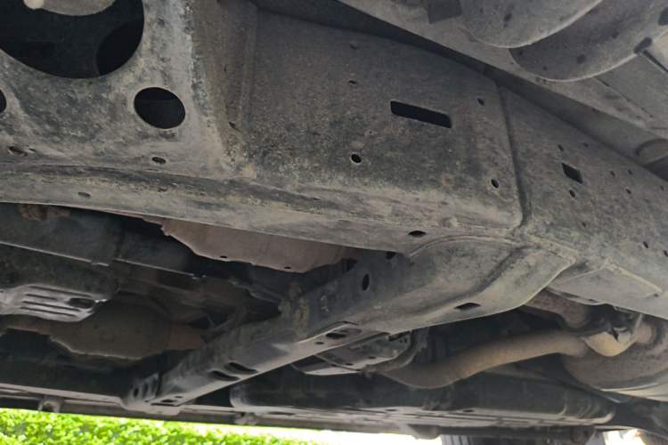 Used Toyota Land Cruiser  Chassis Front Left