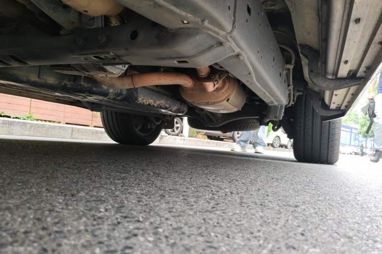 Used Toyota Land Cruiser  Chassis Front Left