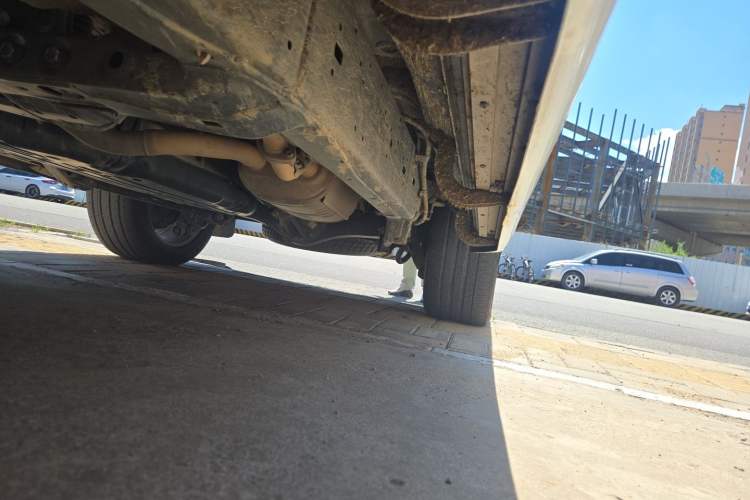 Used Toyota Land Cruiser  Chassis Front Left