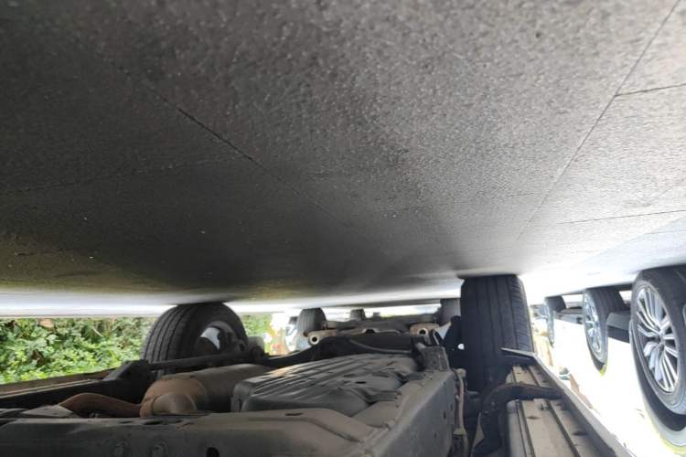 Used Toyota Land Cruiser  Chassis Front Right