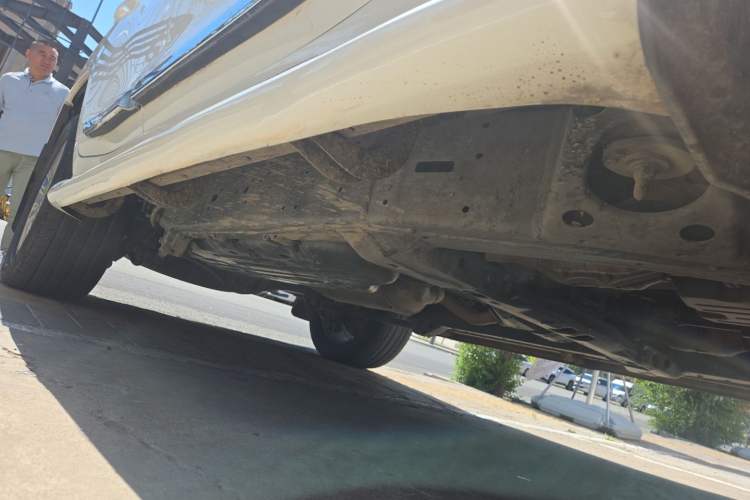 Used Toyota Land Cruiser  Chassis Front Right