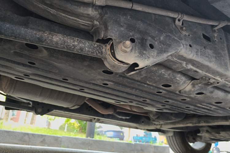 Used Toyota Land Cruiser  Chassis Rear Right