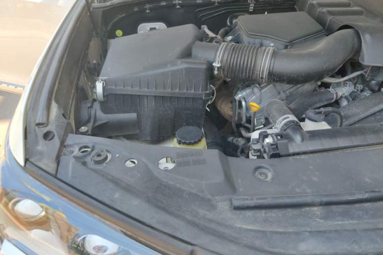 Used Toyota Land Cruiser  Engine Bay Right