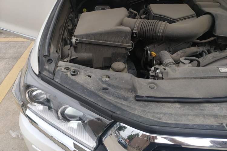 Used Toyota Land Cruiser  Engine Bay Right