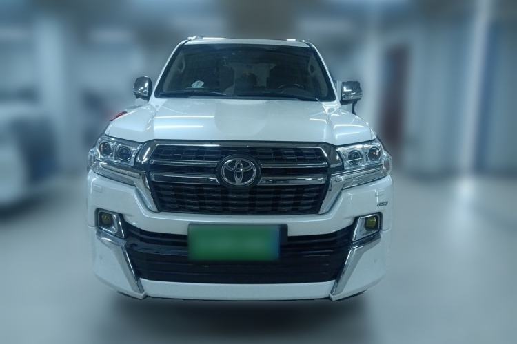 Used Toyota Land Cruiser  Front