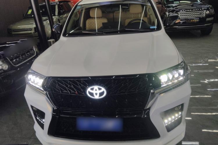 Used Toyota Land Cruiser 2020 4.0L GX-R 7-Seater Middle East Version Front