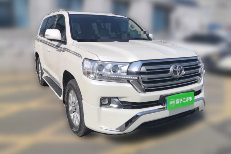 Used Toyota Land Cruiser  Front Right 45 Deg