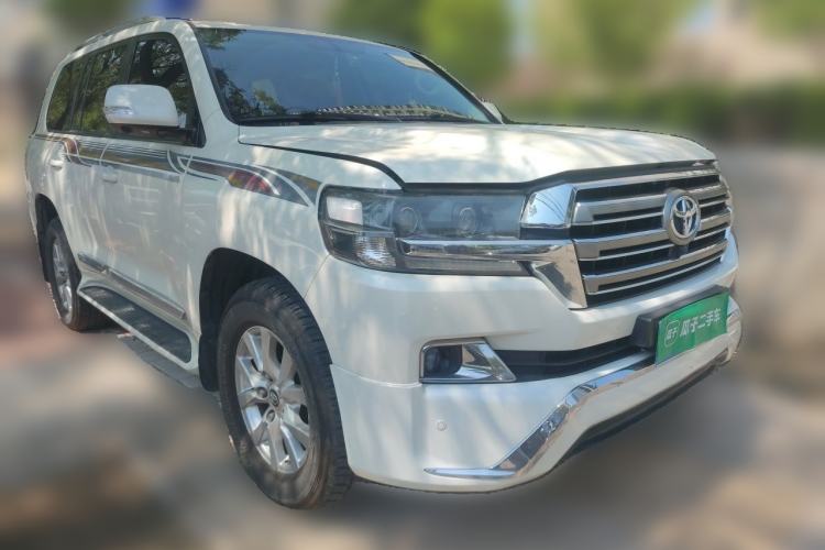 Used Toyota Land Cruiser  Front Right 45 Deg