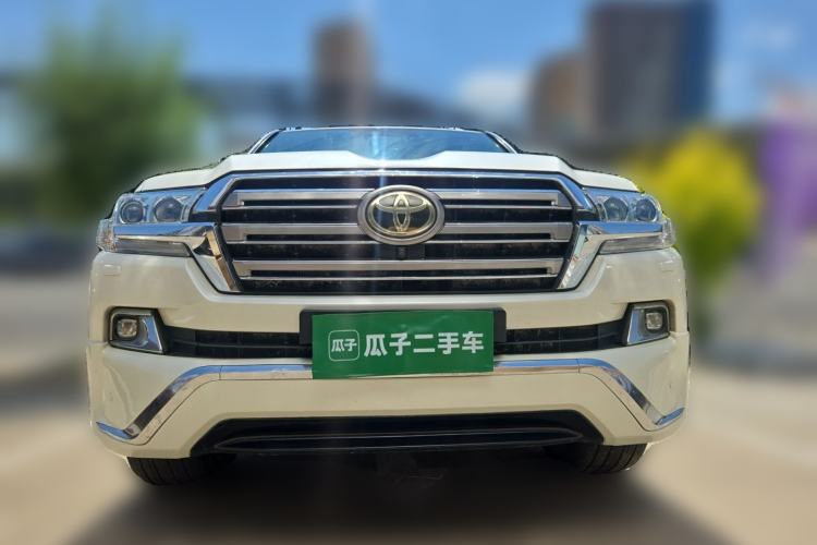 Used Toyota Land Cruiser  Front