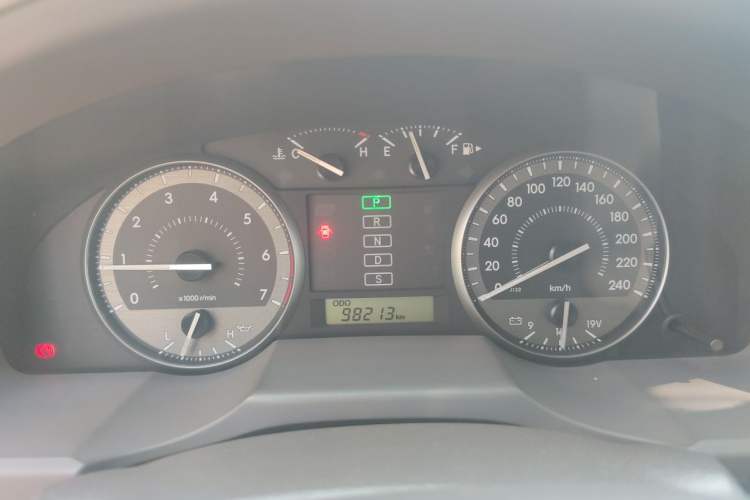 Used Toyota Land Cruiser  Instrument Cluster