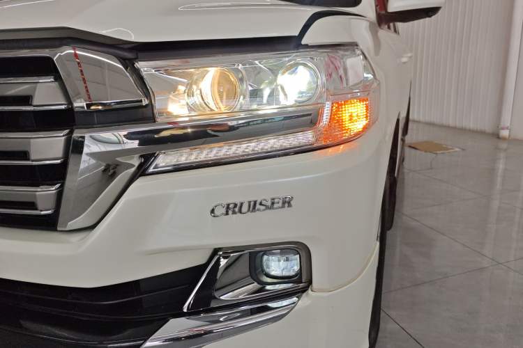 Used Toyota Land Cruiser 2020 4.0L GX-R Middle East Left Front Headlight
