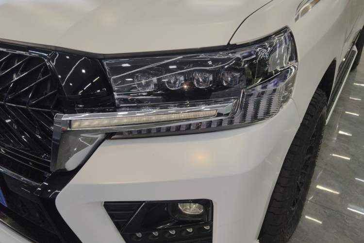 Used Toyota Land Cruiser 2020 4.0L GX-R 7-Seater Middle East Version Left Front Headlight