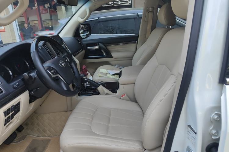 Used Toyota Land Cruiser  Left Front Seat