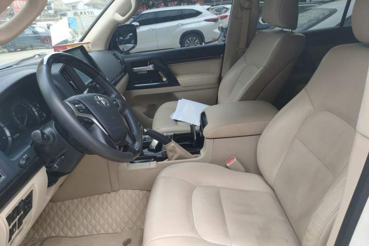 Used Toyota Land Cruiser  Left Front Seat