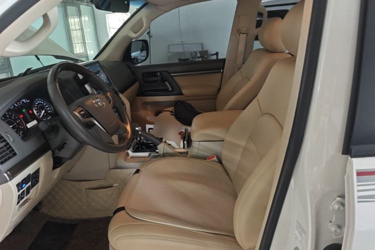 Used Toyota Land Cruiser  Left Front Seat