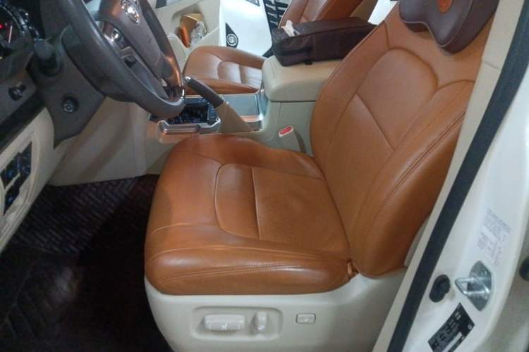 Used Toyota Land Cruiser  Left Front Seat