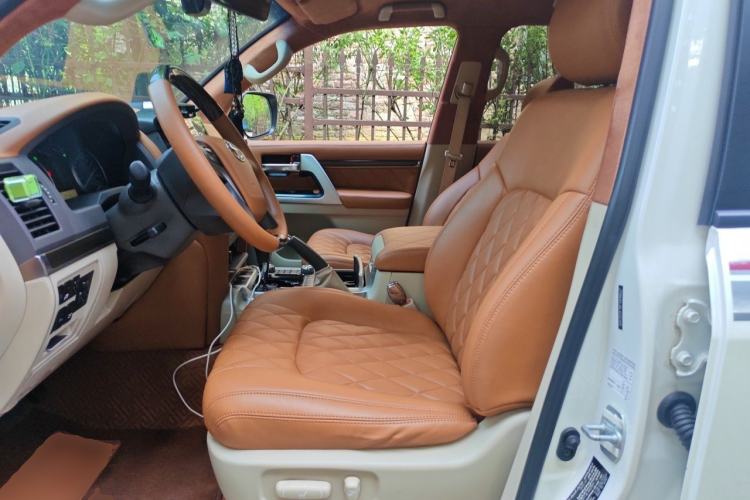 Used Toyota Land Cruiser  Left Front Seat