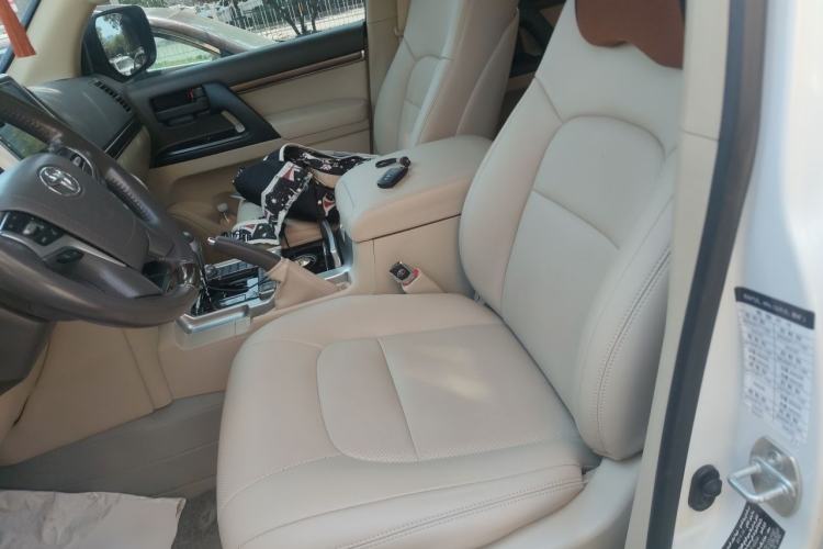 Used Toyota Land Cruiser  Left Front Seat
