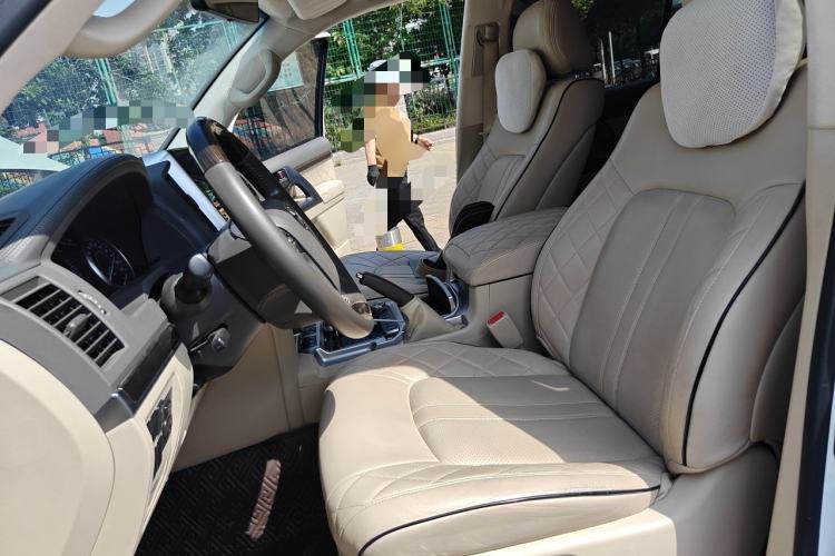 Used Toyota Land Cruiser 2020 4.0L GX-R Middle East Left Front Seat