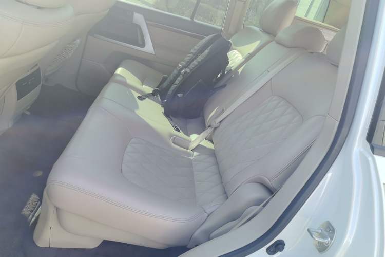 Used Toyota Land Cruiser  Left Rear Seat