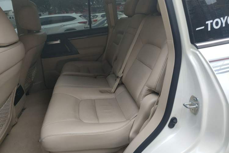 Used Toyota Land Cruiser  Left Rear Seat