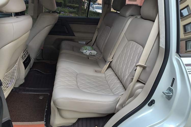 Used Toyota Land Cruiser  Left Rear Seat