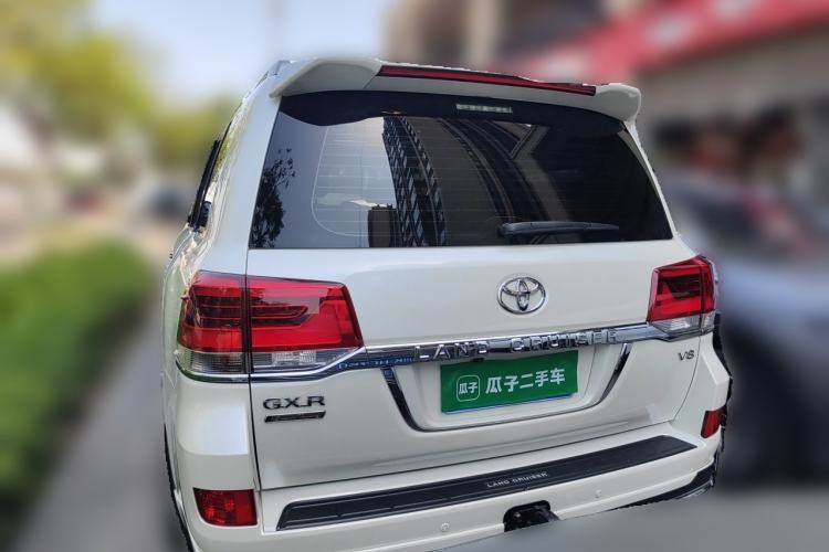 Used Toyota Land Cruiser  Rear