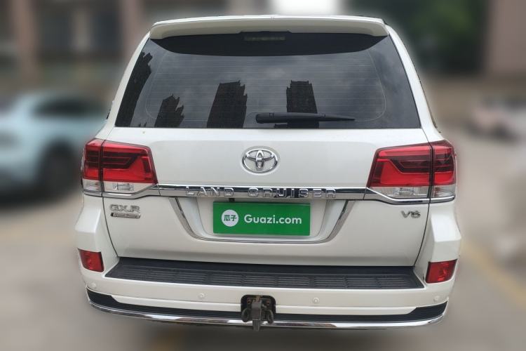 Used Toyota Land Cruiser  Rear