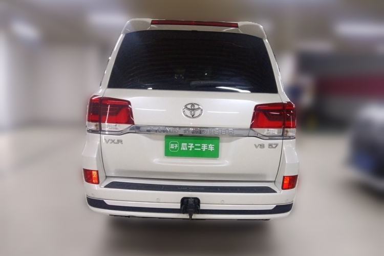 Used Toyota Land Cruiser  Rear