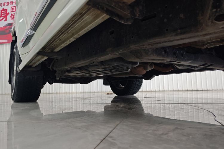 Used Toyota Land Cruiser 2020 4.0L GX-R Middle East Right Side Sill