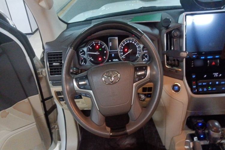 Used Toyota Land Cruiser  Steering Wheel
